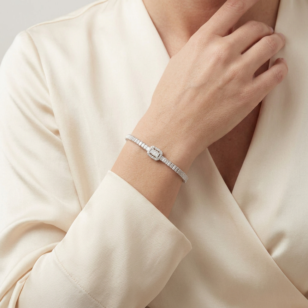 Orlena Line Bracelet