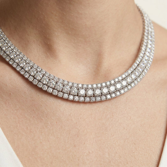 Aurelle Line Necklace
