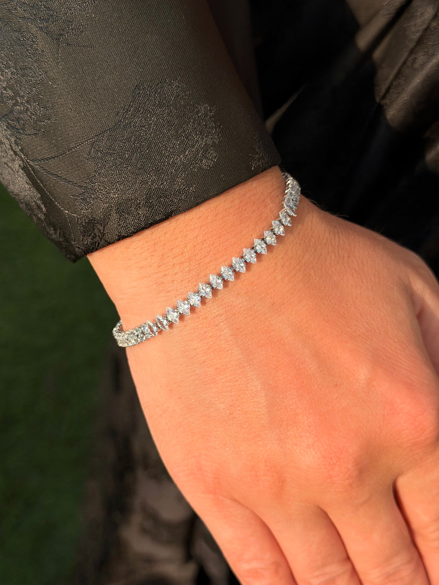 Avelis Crystal Bracelet