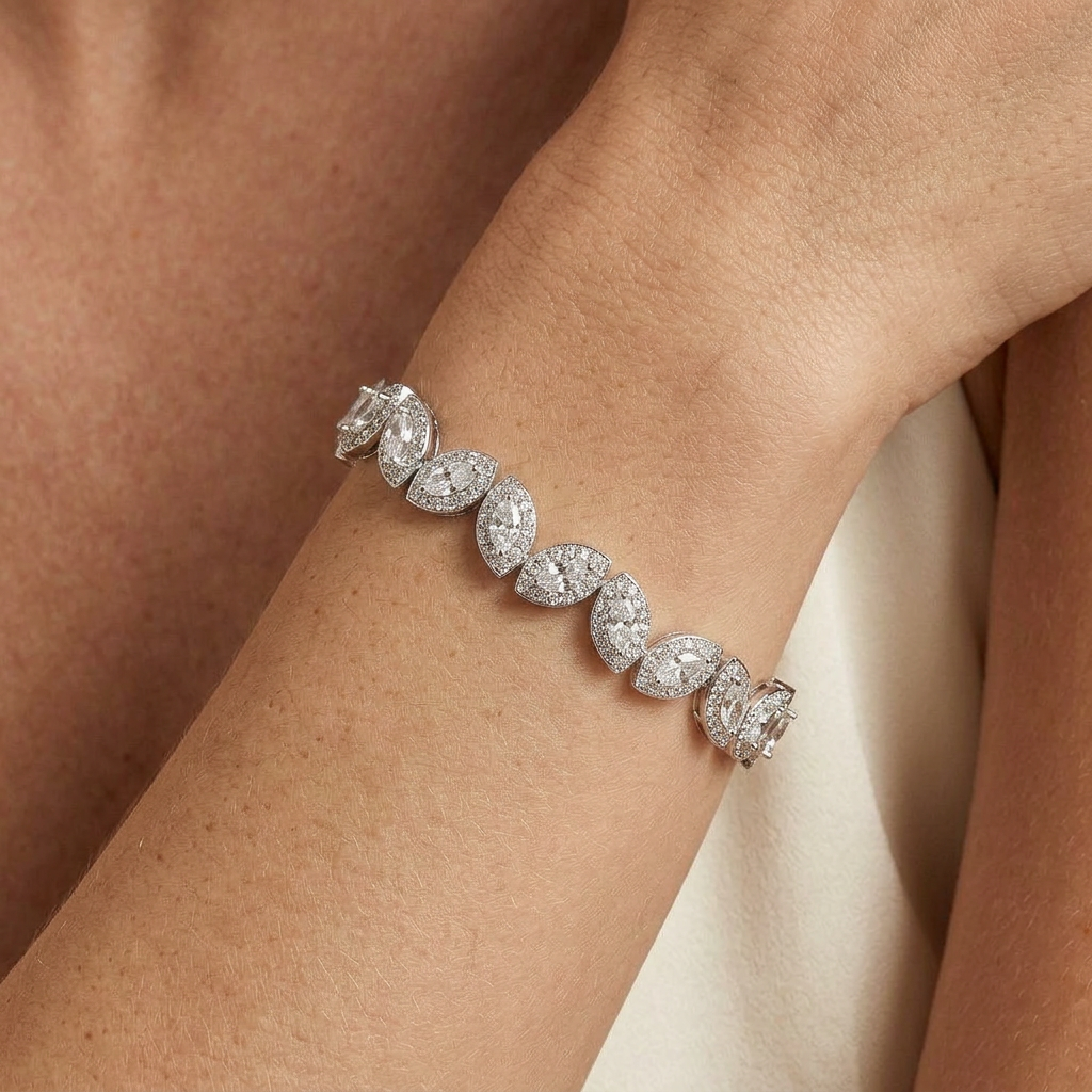 Élevé Crystal Bracelet