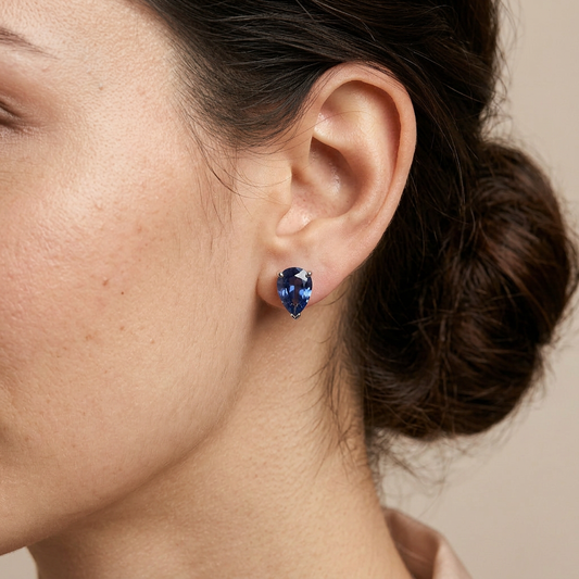 Avelis Sapphire Earrings