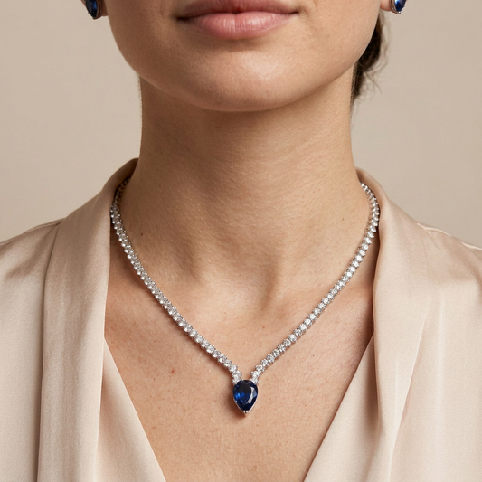 Avelis Sapphire Necklace