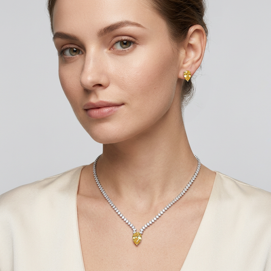 Avelis Amber Earrings