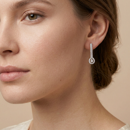 Élevé Drop Earrings