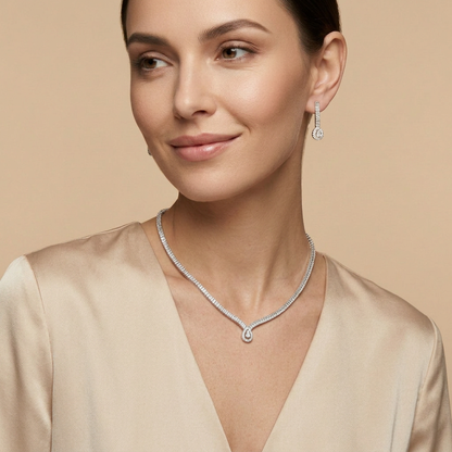Élevé Drop Earrings