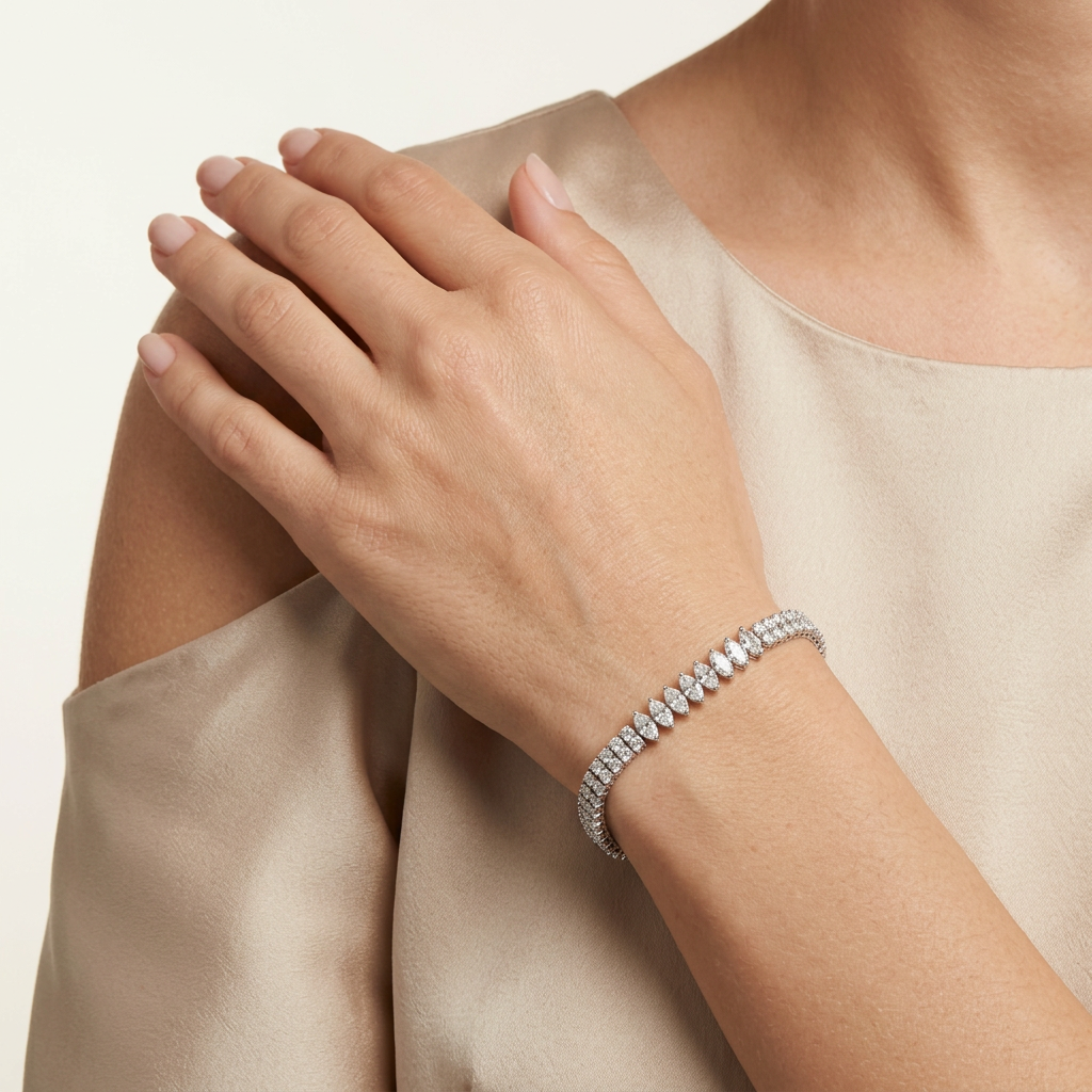 Avelis Crystal Bracelet