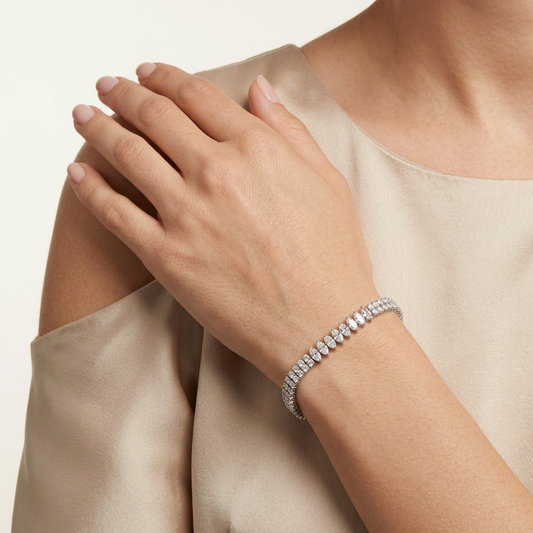 Avelis Crystal Bracelet