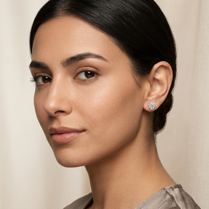 Eveline Stud Earrings