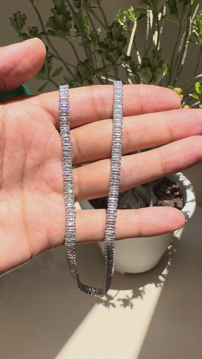 Celiora Aura Necklace